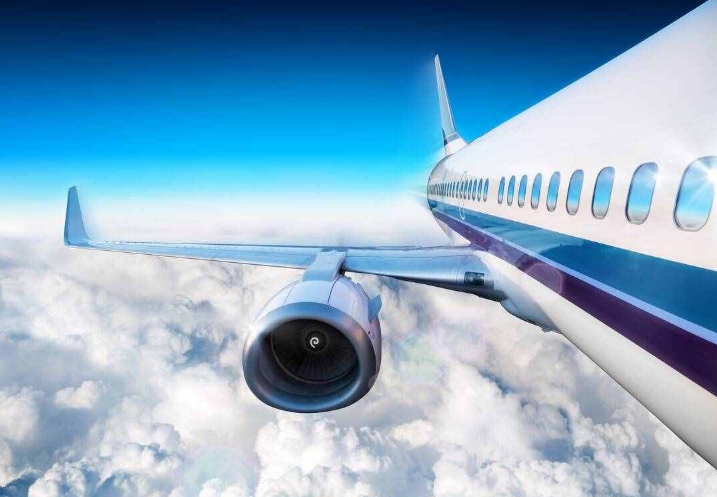 坐飞机可以带防晒喷雾上飞机吗?